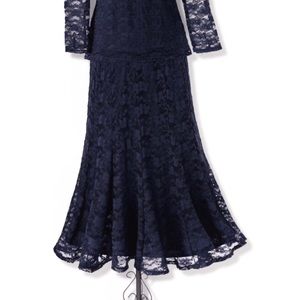 New Navy Stretch Lace Trumpet Skirt